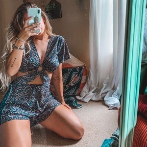 EARTHBOUND • cut out floral romper